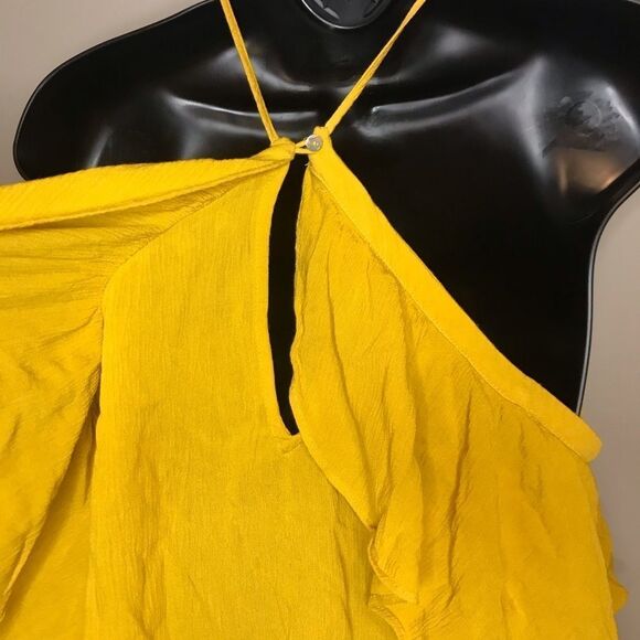 EXPRESS Yellow Sleeveless Flounce Halter Top - Picture 7 of 8